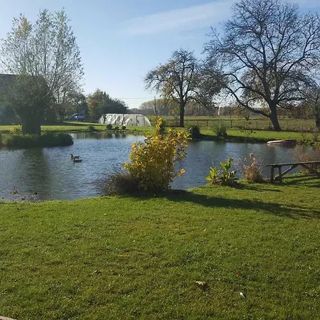 Gite Lapins Fromelles Exterior foto